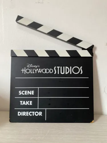 Placa decoração cinema Hollywood Studios 