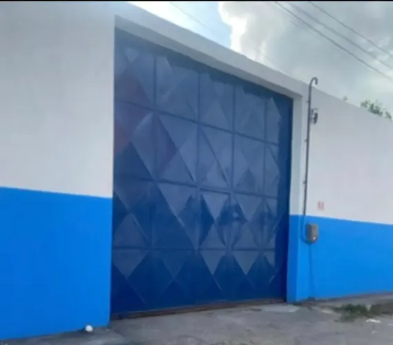 Imóvel para aluguel tem 400 metros quadrados em Marcos Freire - Jaboatão dos Guararapes -