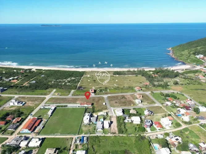 Terreno à venda no Lot. Mares de Garopaba na Praia da Gamboa, em Garopaba.