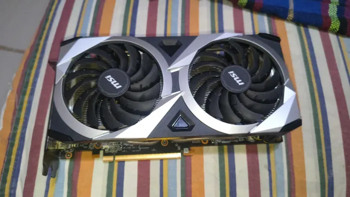 Placa de Vídeo AMD RX6750XT