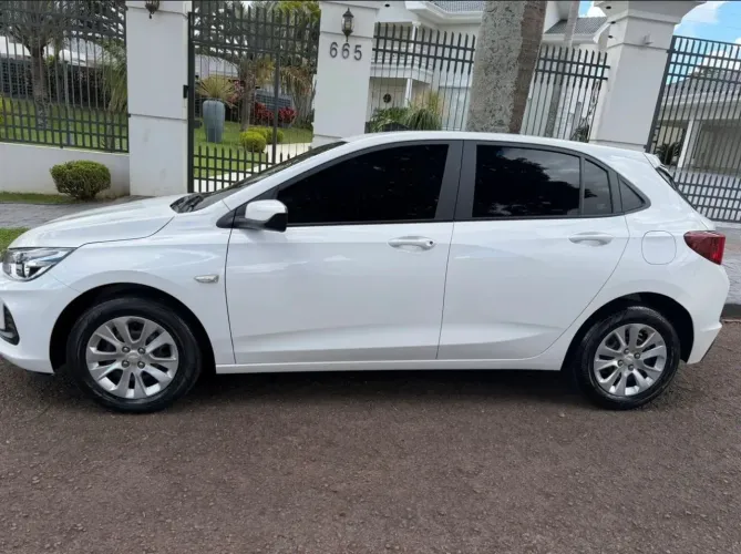 Chevrolet Onix HATCH LT 1.0 12V FLEX MEC. 4P 2023