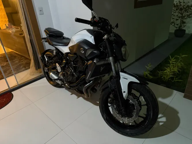 MT 07 