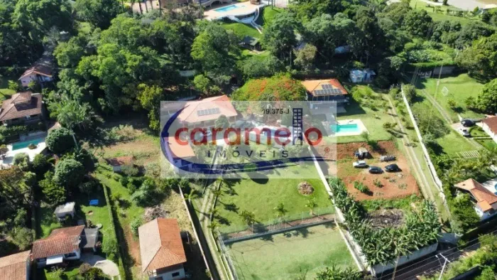 Sítio à Venda na Estrada dos Arantes - Portão / Atibaia - SP