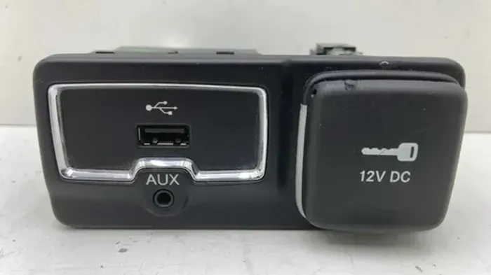 Entrada Usb Auxiliar Jeep Renegade 2016