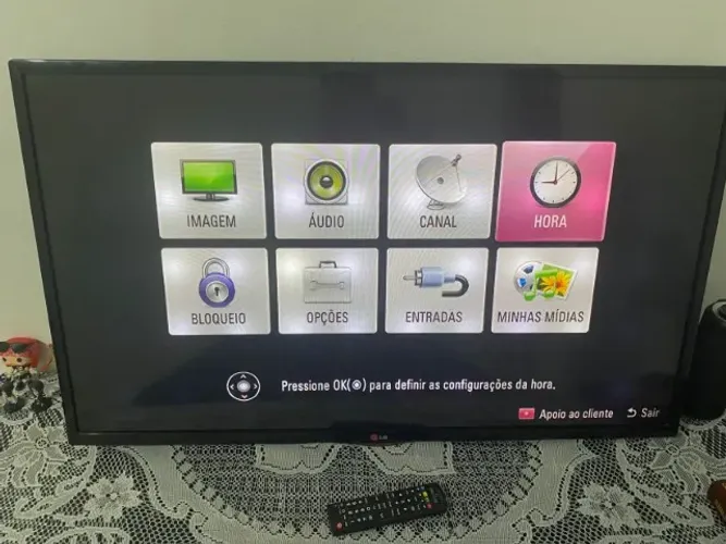 TV LG 42" LED Full HD - Modelo 42LN5400