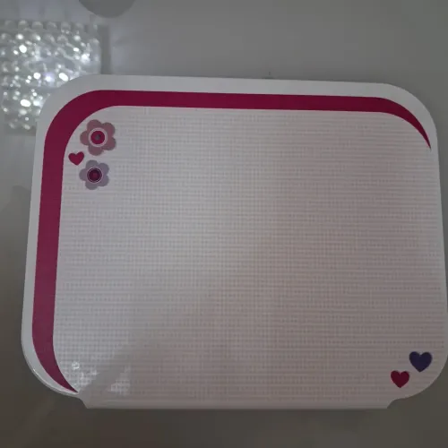 Quadro para Imã de Mesa Flor Coração Branco Rosa 21x17cm Retro Vintage