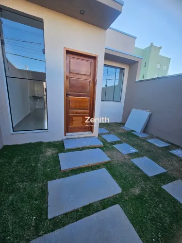 Casa com 3 quartos no Bairro Parque Real