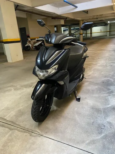 Yamaha Fluo 125