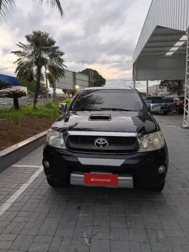 Toyota Hilux CD SRV D4-d 4X4 3.0 TDI Diesel AUT 2011