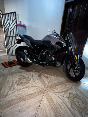 Vendo moto zero