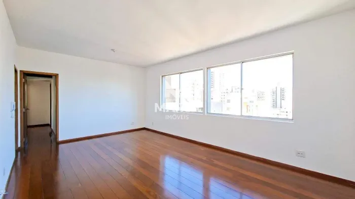 Apartamento à venda 3 Quartos 1 Suíte 1 Vaga Serra  Belo Horizonte/MG
