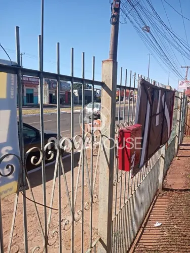 TERRENO NA AV MANOEL DA COSTA LIMA