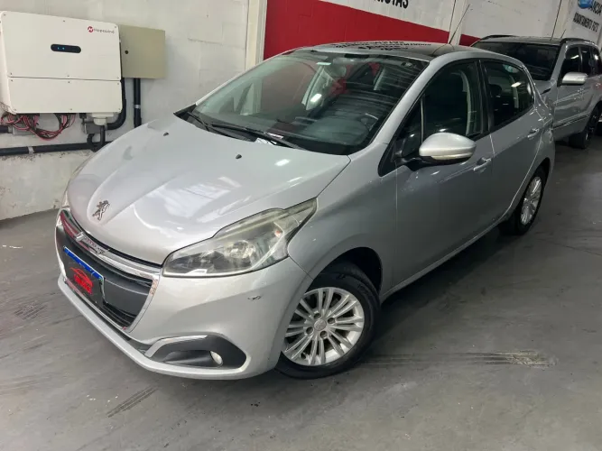 Peugeot 208 Allure 1.2 Flex 12V 5P Mec. 2017