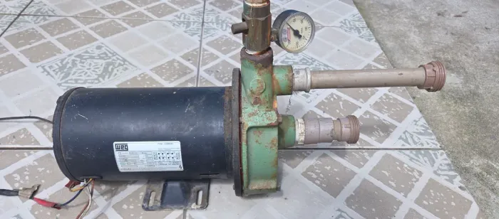 motobomba schneider mbi-0 10-201 ½CV 127/220V