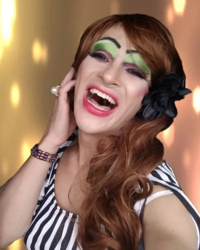 Telegrama Animado Drag Queen Justine