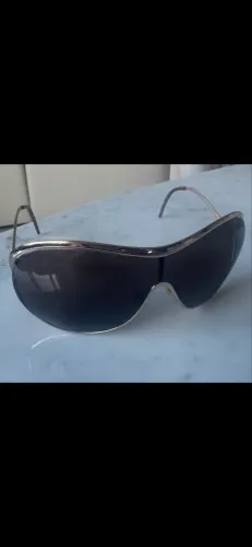 Óculos de sol importado, original, da marca Roberto Cavalli 
