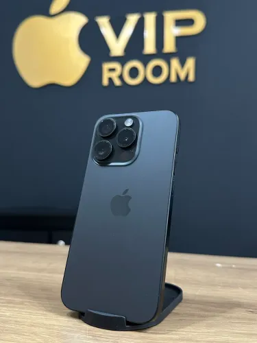 iPhone 15 Pro 256gb Preto semi novo em perfeito estado!!