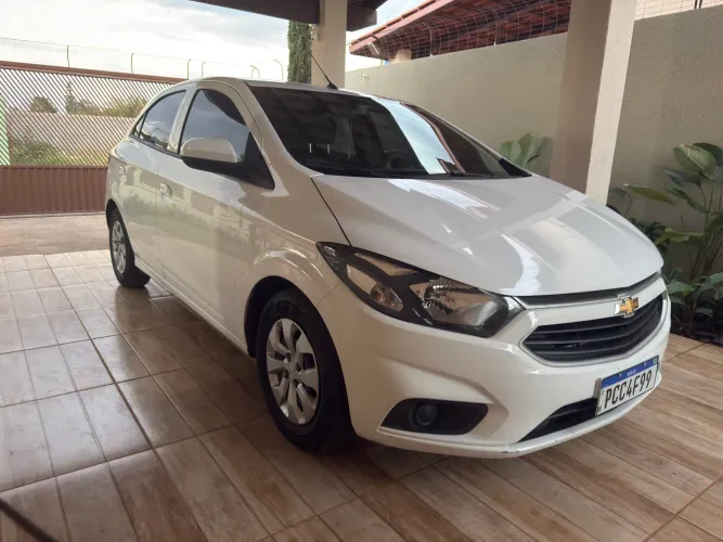 Chevrolet Onix Hatch LT 1.0 8V Flex Mec. 4P 2019