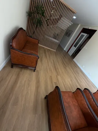 Reformas pisos vinícola pisos laminados rodapé pintura serviços de pedreiro e carpintaria