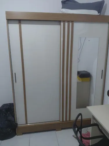 Guarda roupa novo novo