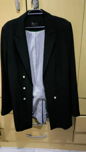 Blazer Preto Alongado Tam 44