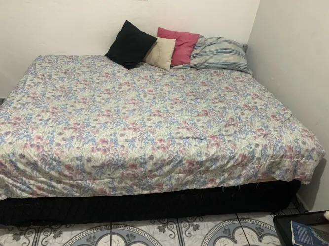 Cama