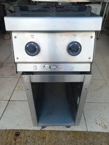 Fogão a gás 2 bocas marca Macom - Desapego
