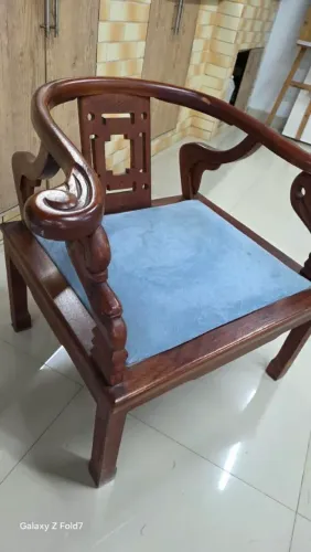 Cadeira decorativa para sala de estar