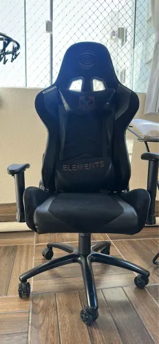 Cadeira Gamer de Suede.