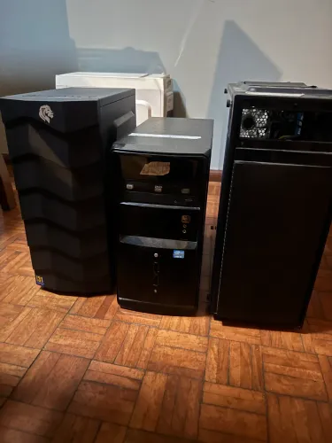 3 COMPUTADORES DESKTOP ? VENDO SEPARADOS OU FAÇO VALOR NO LOTE