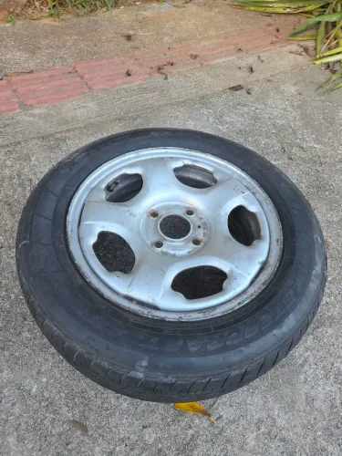 Roda Original Ford aro 15 185/65R15 