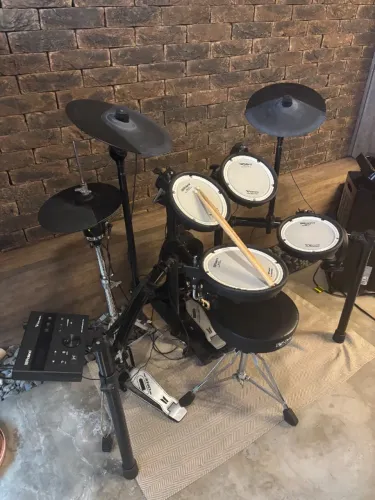 Bateria Eletrônica Roland TD-07KV Completa + Upgrade Hi-Hat