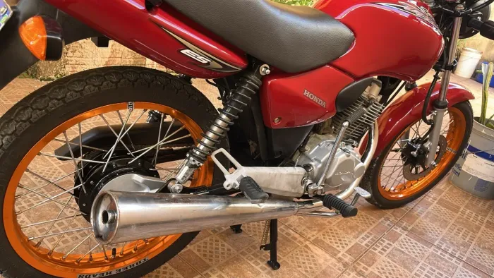 Honda CG 125 Titan-es 2001