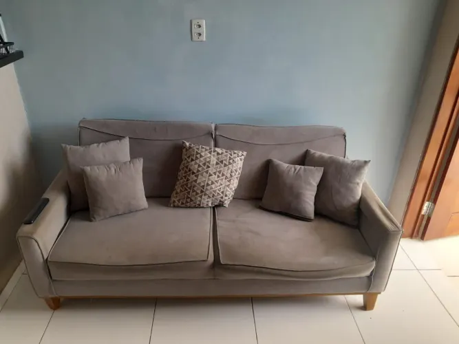 Vendo Sofá 2 Lugares