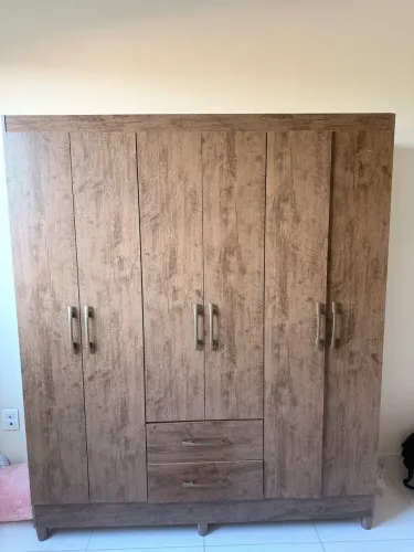 Vendo guarda roupa 