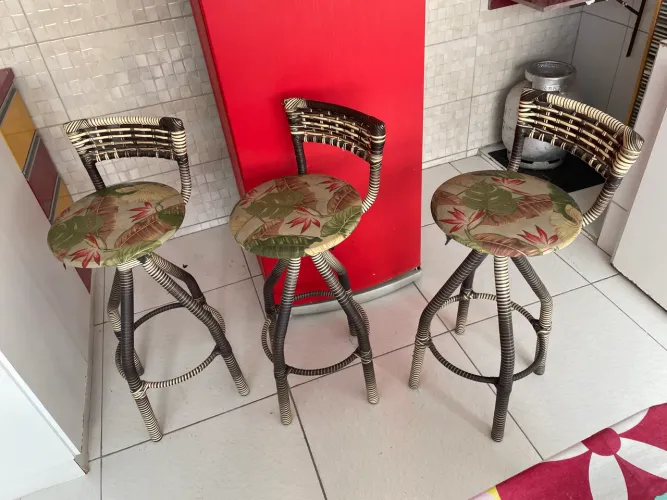 Conjunto de 3 Banquetas pada Bancada