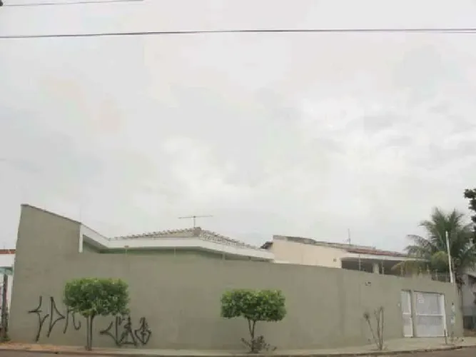 CASA PARA LOCACAO NO PARQUE FURQUIM, PROXIMO FACULDADE TOLEDO