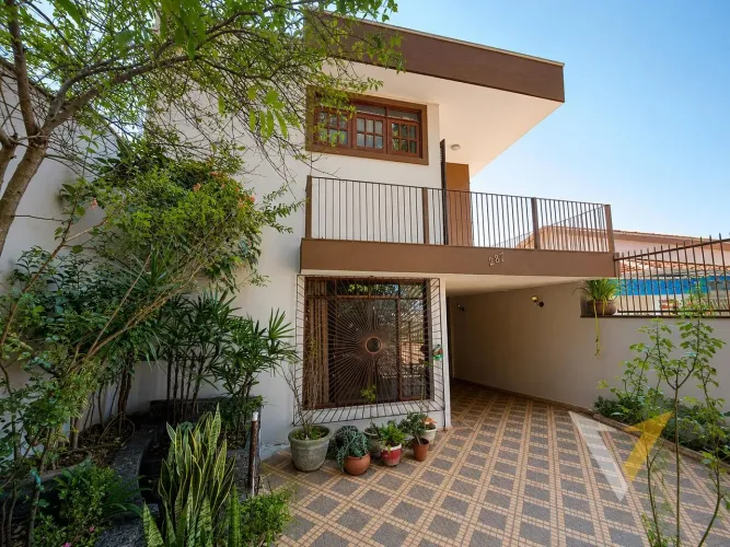 Casa à venda com edícula Jardim Pacaembu, Jundiaí/SP
