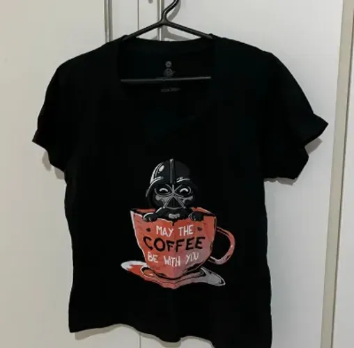 Camisa Darth Vader - may the coffee be with you