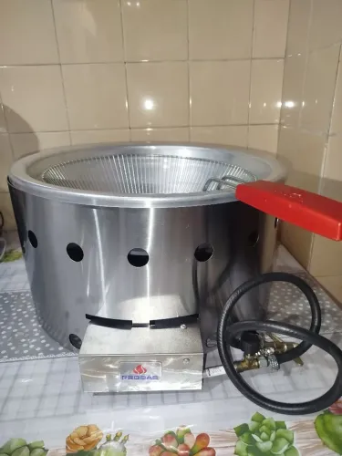 Tacho fritador a óleo a gás. 7 litros. Pro Gás 
