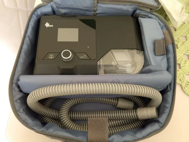 VENDE-SE CPAP AUTOMÁTICO COM UMIDIFICADOR E MÁSCARAS