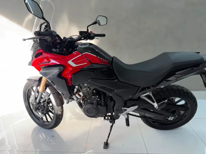 HONDA CB 500X ANO 2024 KM 11.000 R$ 48.990,00