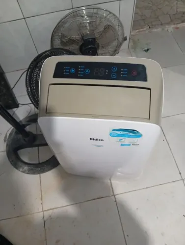 Vendo ar com em perfeito estado. Retirada