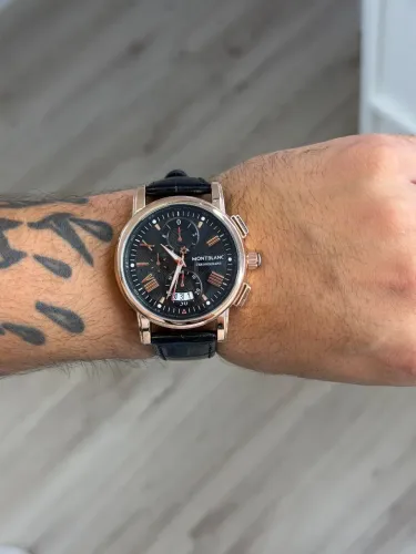 Relógio Montblanc multifuncional, pulseira em couro, várias cores disponíveis 