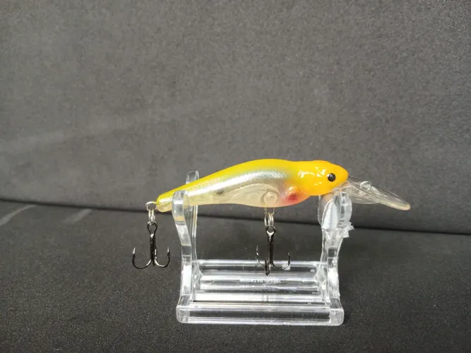 Iscas Evergreen Spin move shad 