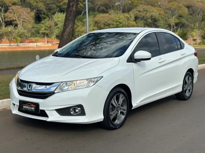 Honda City Sedan LX 1.5 Flex 16V 4P Aut. 2015