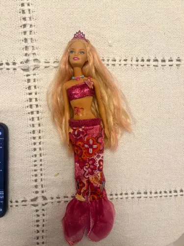 Boneca Barbie Merliah, do filme: Barbie em Vida de Sereia.