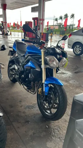 Triumph Street Triple 675