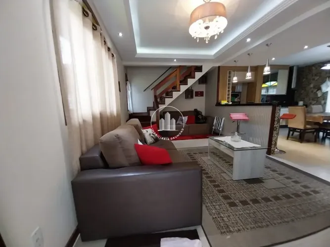 Casa com 6 quartos e 3 suítes Nossa Senhora do Rosário - BRN