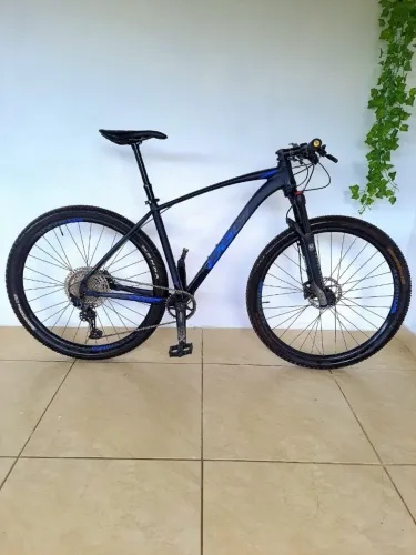 Bicicleta Aro 29 OGGI 7.4 Boost 1x12v - Vendo ou Troco